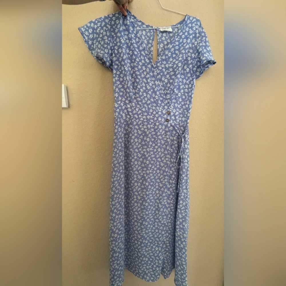 Sienna Sky women's faux wrap midi dress size small-medium